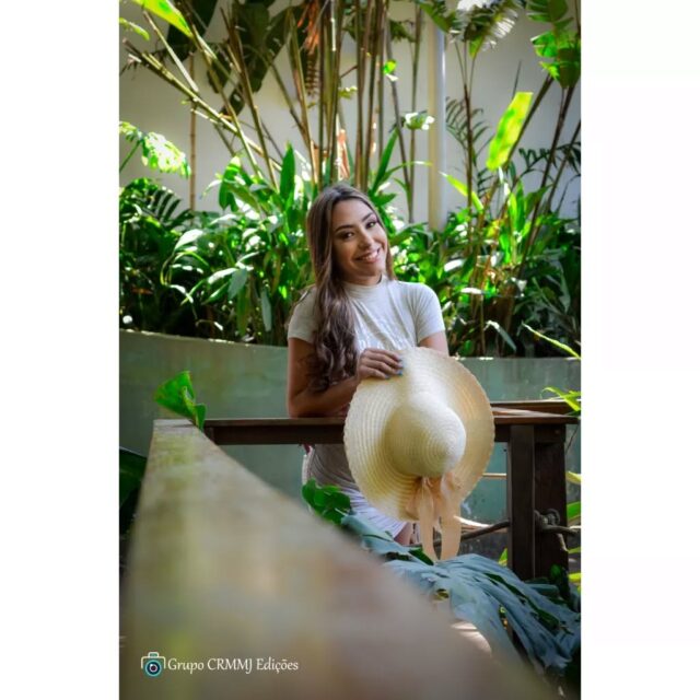 Ensaio da Isabella
Fotográfa: Marina Lopes @marilopes.a#photo #photography #photographer #fotografia #ensaio #ensaiofotográfico #portrait #portraits #aniversariante #chapéu