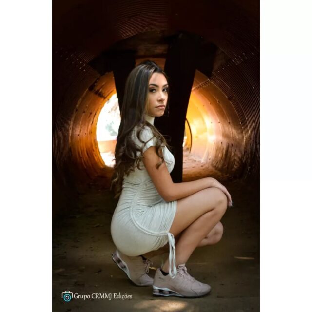 Ensaio da Isabella
Fotógrafa: Marina Lopes @marilopes.a#photo #photography #photographer #fotografia #ensaio #ensaiofotográfico #aniversariante #portrait #portraits #túnel #tomlaranja